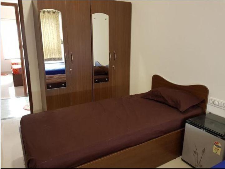 Bed and Breakfast Suyash Pg - Melange à Bangalore Extérieur photo